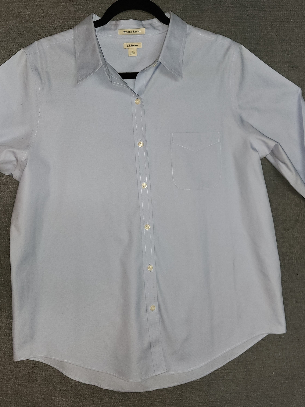 L.L. Bean Light Blue Wrinkle-Resist Men's Button-Down Shirt #394